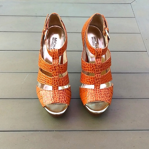 Michael Kors crocodile platforms - Picture 14 of 15